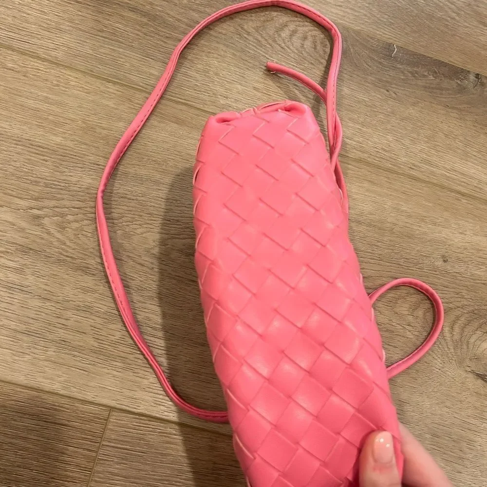 Pink Woven Faux Leather Shoulder Bag with Adjustable Strap